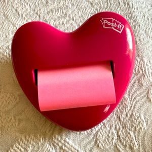 Pink Heart Post-It Dispenser